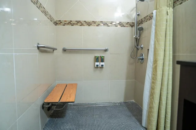 غرفة رباعية، Americas Best Value Inn Ft. Myers 9/9