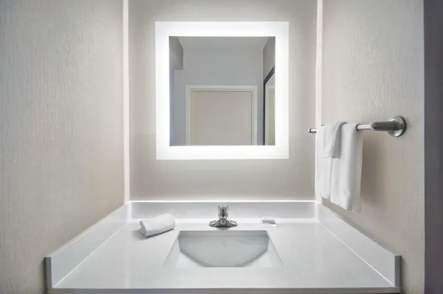 Suite, Multiple Beds, Accessible، Springhill Suites By Marriott Erie 7/9