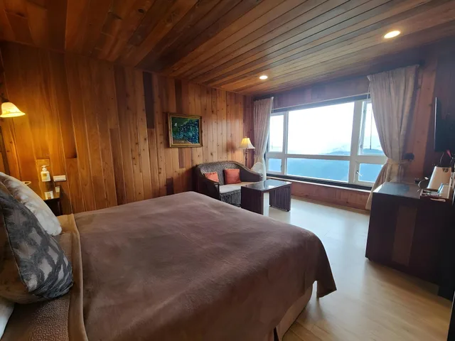 غرفة غراند بسرير كينج وسرير كوين، Top-Cloud Villa 1/1