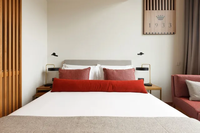 Duplex, Superior, Suite, King Bed, Sofa, NEYA Porto Hotel 3/6