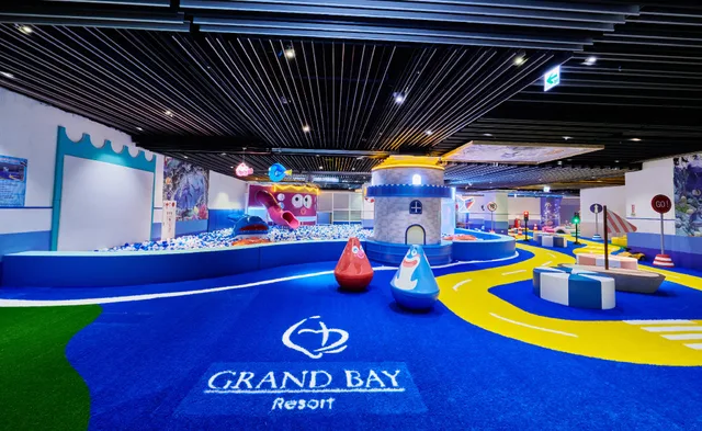 غرفة قياسية رباعية، Grand Bay Resort 1/1
