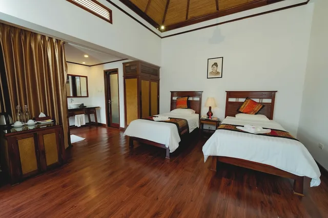Family, Villa, Twin Beds, Le Grand Pakbeng 1/7