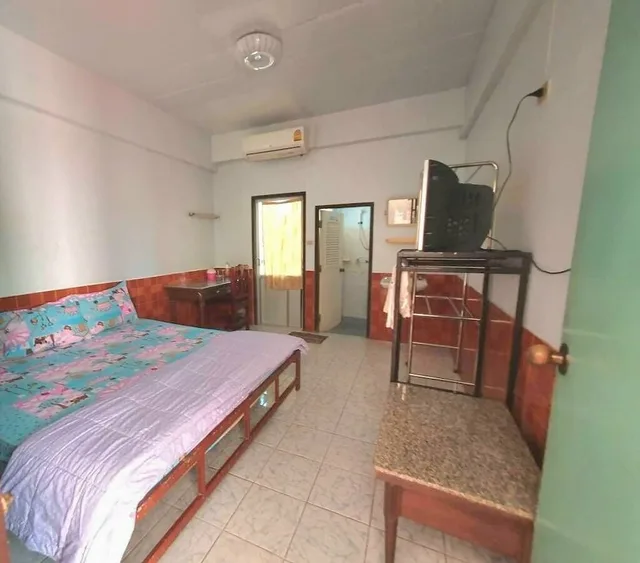 غرفة قياسية بسرير مزدوج، Rich Hotel 2/2