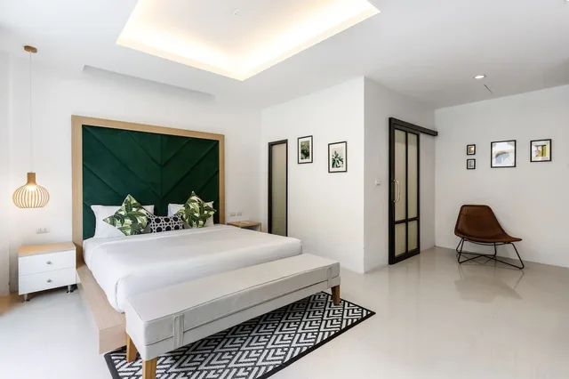 Junior, King Bed, Pool Access، Buasri Boutique Patong 1/4