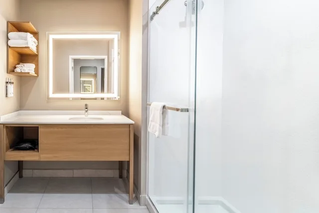 جناح بسرير كينج بغرفة نوم واحدة بمطبخ، Staybridge Suites Halifax Dartmouth by IHG 8/10