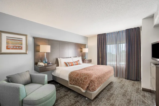 جناح بسرير كينج بغرفتي نوم، Staybridge Suites Wilmington Newark 1/2