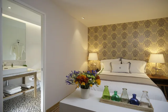 غرفة قياسية بسرير كوين، Casa Goliana La Roma 3/3