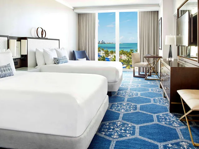 غرفة بسريرين كوين لذوي الإعاقة، Fairmont El San Juan Hotel 1/3