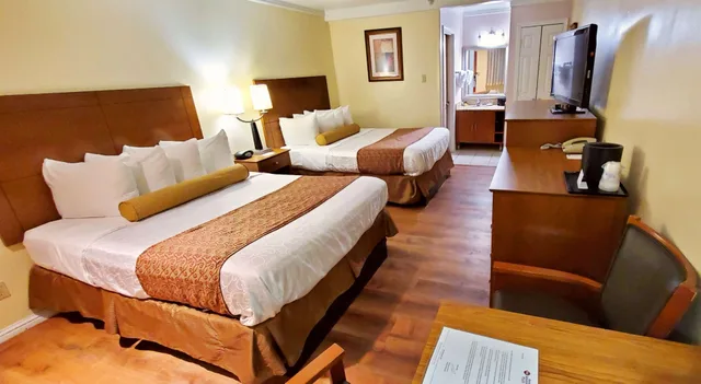 غرفة قياسية بسريرين كوين، Best Western Plus Northwoods Inn 2/10
