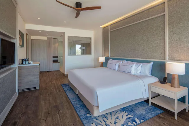 Supreme, Ocean Front، Melia Ho Tram Beach Resort 1/2