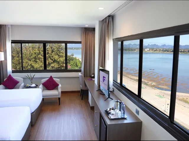 غرفة بانورامية بسريرين منفصلين بإطلالة على النهر، Fortune River View Nakhon Phanom 2/5