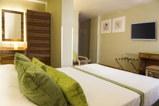 Superior, Family, Suite, Hotel Buyuk Keban 1/2