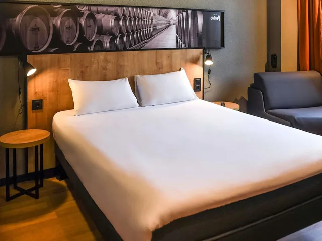 غرفة قياسية بسرير مزدوج، Ibis Valladolid 3/7