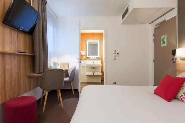 غرفة ثلاثية بسرير مزدوج وسرير فردي، Hotel Campanile Metz Nord - Talange 6/9
