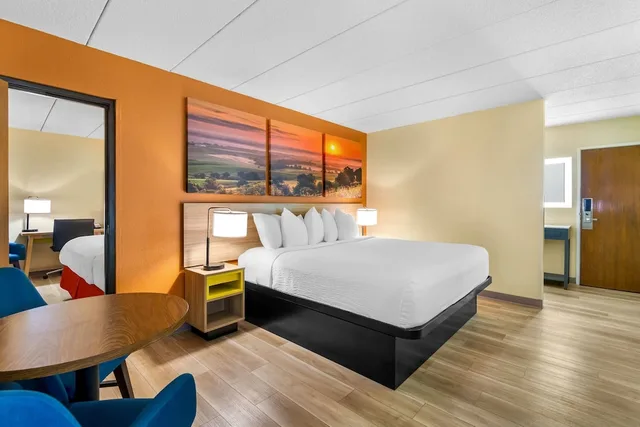 غرفة قياسية بسرير كينج، Days Inn by Wyndham Minot 4/10