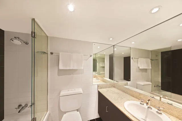 شقة بسريرين منفصلين وسريرين كينج بغرفتي نوم، Adina Apartment Hotel Sydney Surry Hills 3/6