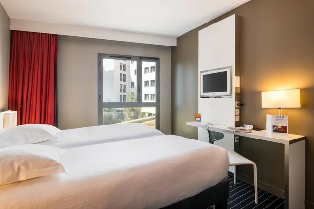 غرفة قياسية بسريرين منفصلين، B&B HOME Lyon Centre Berthelot 1/2