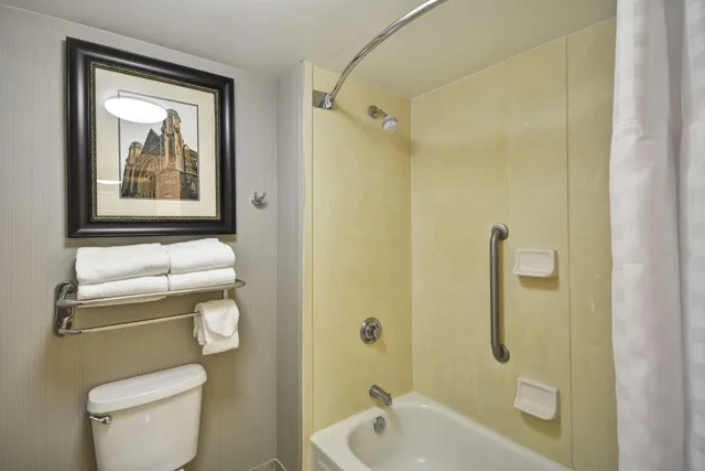 جناح بشرفة بغرفة نوم واحدة، Homewood Suites By Hilton Durham Chapel Hill I 40 4/4
