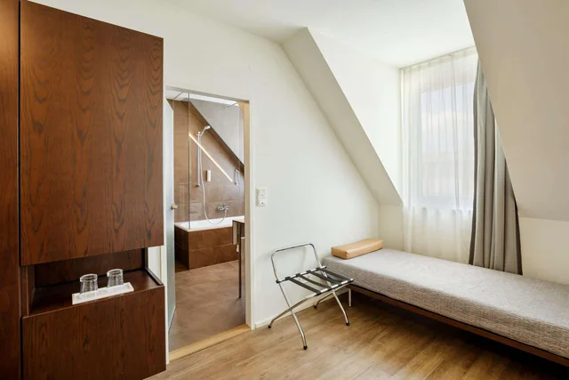 غرفة سوبيريور بسرير مزدوج أو سريرين منفصلين، Four Points Flex by Sheraton Vienna Hauptbahnhof 2/3