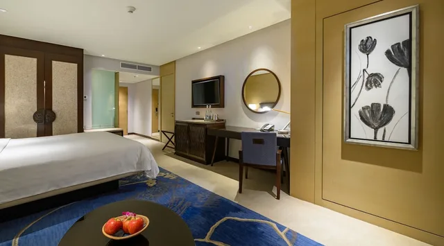 Tanjung, King Bed, Sea View, Terrace، SHANGRI-LA TANJUNG ARU, KOTA KINABALU 3/5