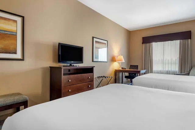 غرفة قياسية بسريرين كوين، Quality Inn & Suites Rimbey 4/10