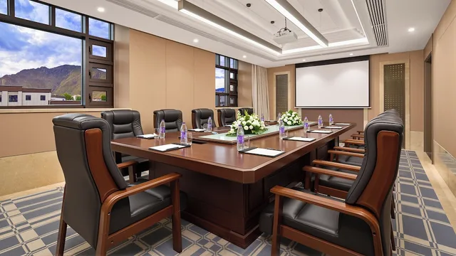 voco Lhasa Chengguan by IHG، لاسا 36/50