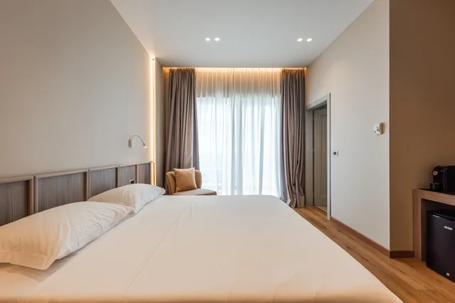 غرفة مزدوجة ديلوكس بإطلالة على البحر بشرفة، Aragosta Hotel 1/8