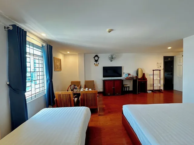 غرفة ديلوكس عائلية بسرير كوين وسرير فردي، A25 Hotel - No. 137 Nguyen Du 9/10