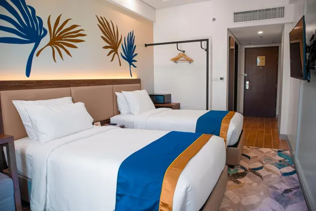 غرفة سوبيريور بسريرين منفصلين، Kingsford Hotel Manila 2/5
