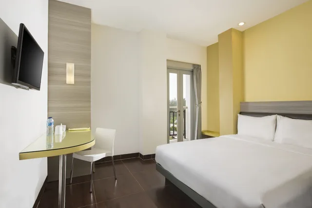 Smart Room Queen، Amaris Hotel Bengkulu 1/2
