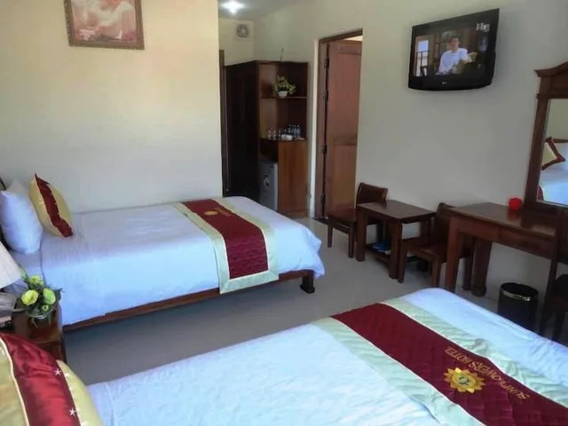 غرفة عائلية رباعية بسريرين مزدوجين بإطلالة جزئية على البحر، Hoang Yen Canary Hotel 7/10