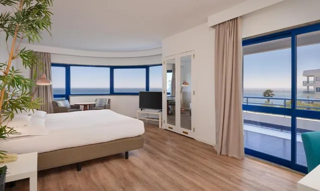Superior, Deluxe, Double Bed, Sea View, Pestana Cascais Ocean and Conference Aparthotel 1/3