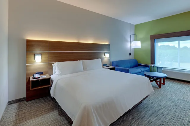 جناح بسرير كينج، Holiday Inn Express Campbellsville 1/7