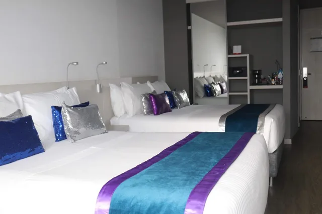 Room, 2 Queen Beds, Hotel Black Tower Premium 5/10
