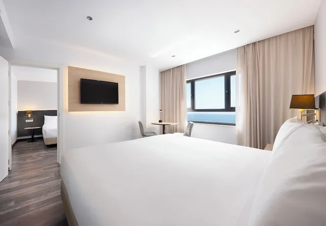 Superior, Double Bed, Sea View, Hotel Cadiz Paseo Del Mar Affiliated By Melia 6/10
