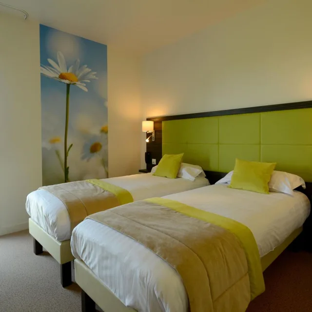 غرفة بسرير مزدوج أو سريرين منفصلين، The Originals City, Hotel La Verriaire, Cholet Sud 5/10