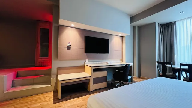 Suite, Bungalow, King Bed، Ramada by Wyndham Mexico City Santa Fe 5/10