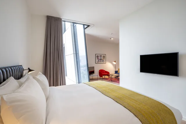 Loft, King Bed, Xl، PREMIER SUITES PLUS Amsterdam 1/4