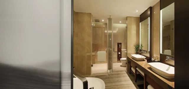 جناح بسرير كينج بغرفة نوم واحدة مع دخول الصالة، HUALUXE HOTELS AND RESORTS WUXI TAIHU 3/3