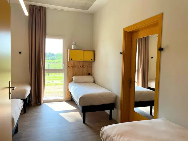 Room, 4 Beds, greet hotel Castets Coeur des Landes 2/3