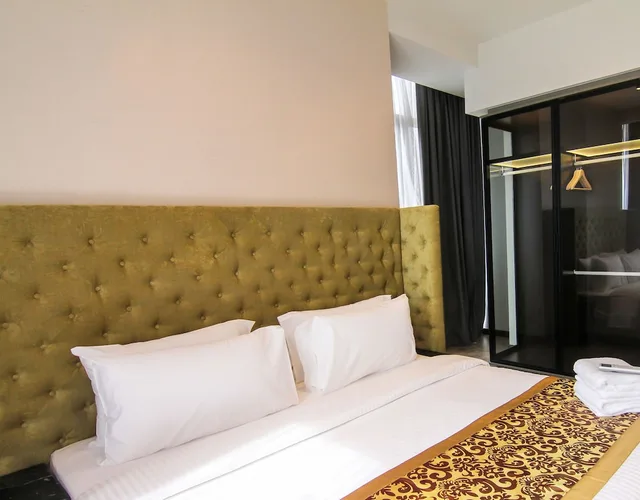 3 Bedrooms, Loft, Premier, 1 Queen and 2 Queen Beds, Kuala Lumpur City Center View, Hot Tub، Expressionz KLCC by Wodages 3/8