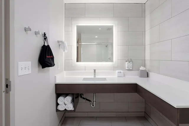 جناح بسرير كينج بشرفة، Holiday Inn Express Pensacola Beach 10/10