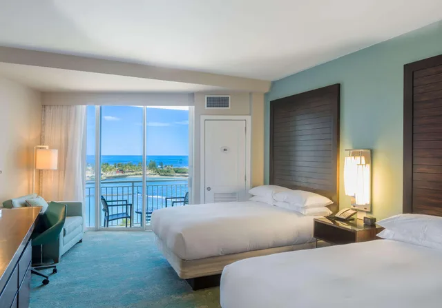غرفة بإطلالة على البحر بشرفة، Caribe Hilton 1/3