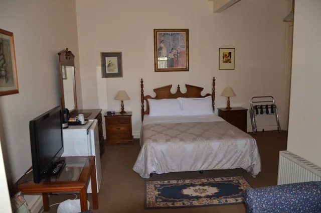 غرفة ديلوكس بسرير كوين، LEURA HOUSE 6/10