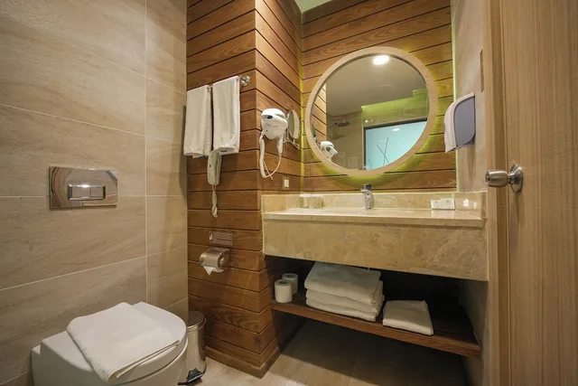 غرفة قياسية بسريرين منفصلين بإطلالة على البحر، Orka Lotus Beach 6/8