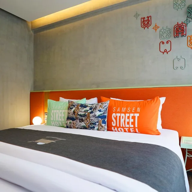 غرفة سوبيريور بسرير كينج بمطبخ، Samsen Street Hotel 3/7