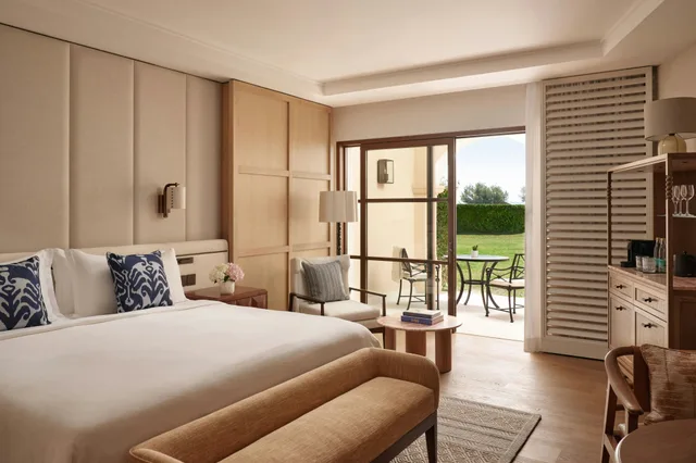 غرفة ديلوكس، St Regis Mardavall Mallorca Resort 1/5
