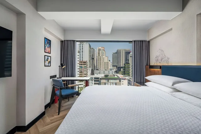 غرفة ديلوكس بسرير كينج بإطلالة على المدينة، Four Points by Sheraton Bangkok, Sukhumvit 22 1/7