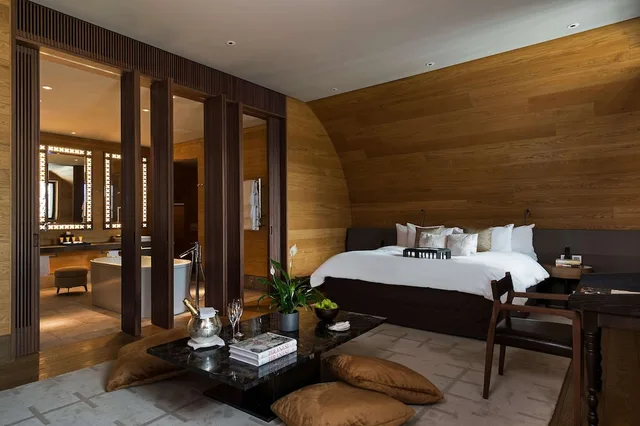 غرفة ديلوكس بسرير مزدوج، The Chedi Andermatt 2/4