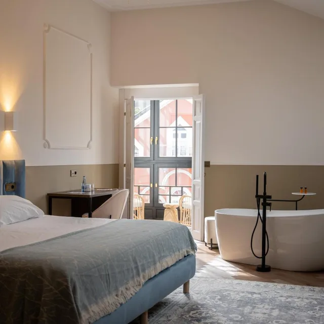 جناح، Hotel Las Indianas 1/10